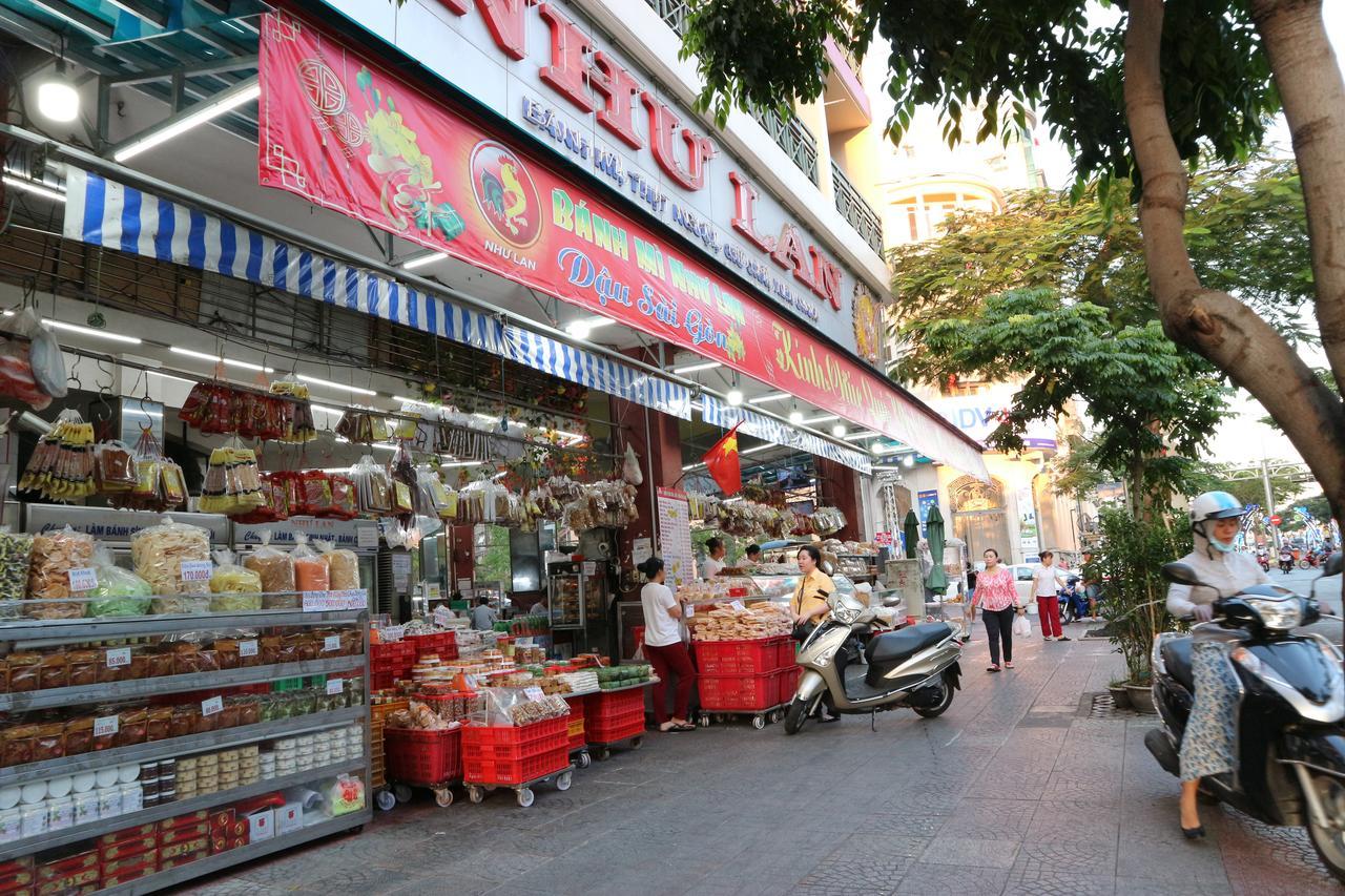 Long Hostel Ho Chi Minh City Exterior photo