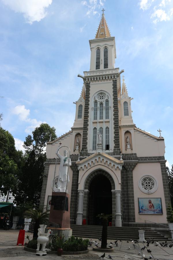 Long Hostel Ho Chi Minh City Exterior photo