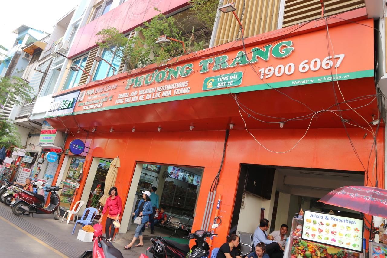 Long Hostel Ho Chi Minh City Exterior photo